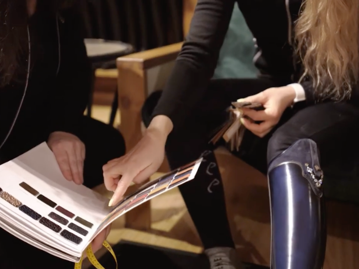 Ratsastustarvikkeiden kustomointi