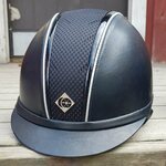 Charles Owen AYR8 Leatherlook Piping ratsastuskypärä Musta/Hopea