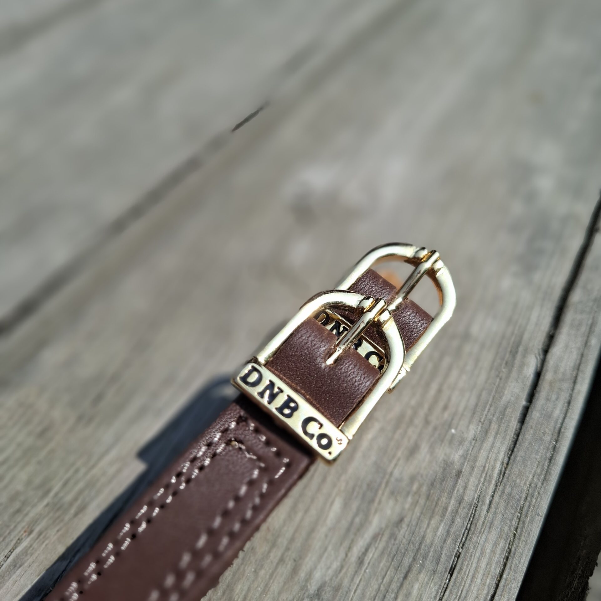 DeNiro Wrat Calfskin kannusremmit Ruskea (Kultaiset helat)