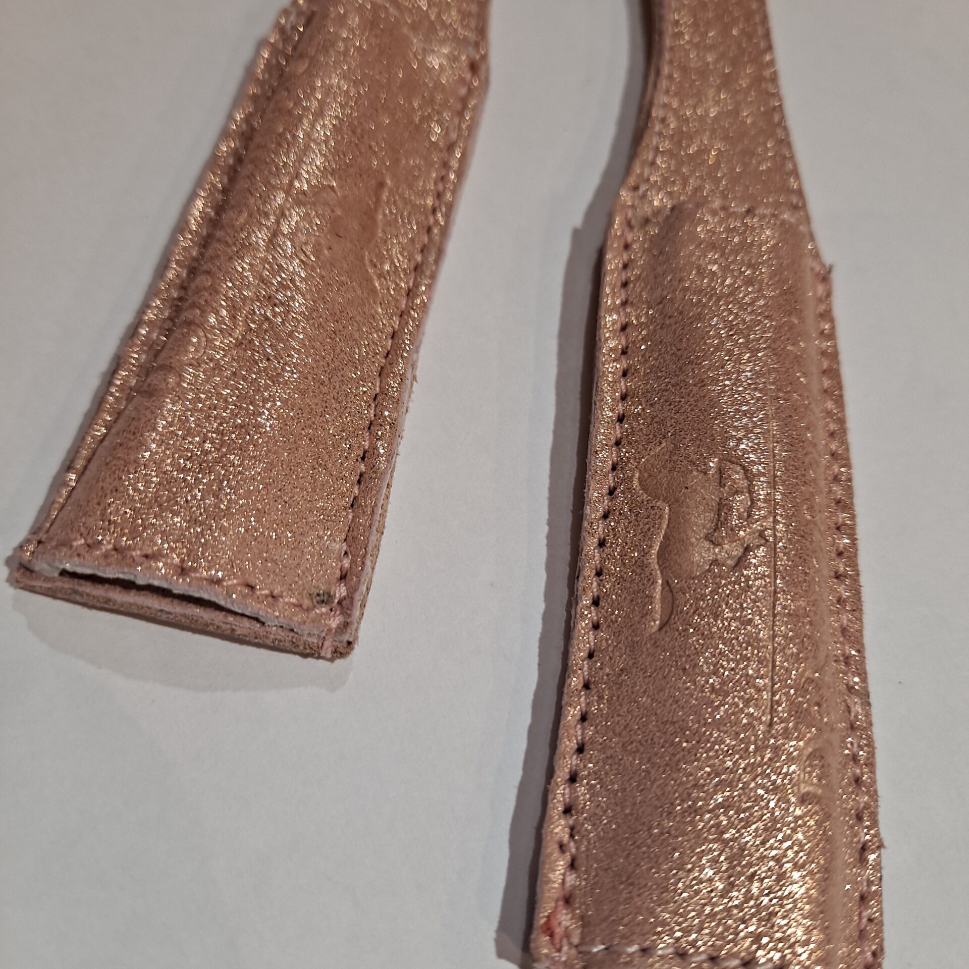 DeNiro Kannussuojat Glitter ruusukulta