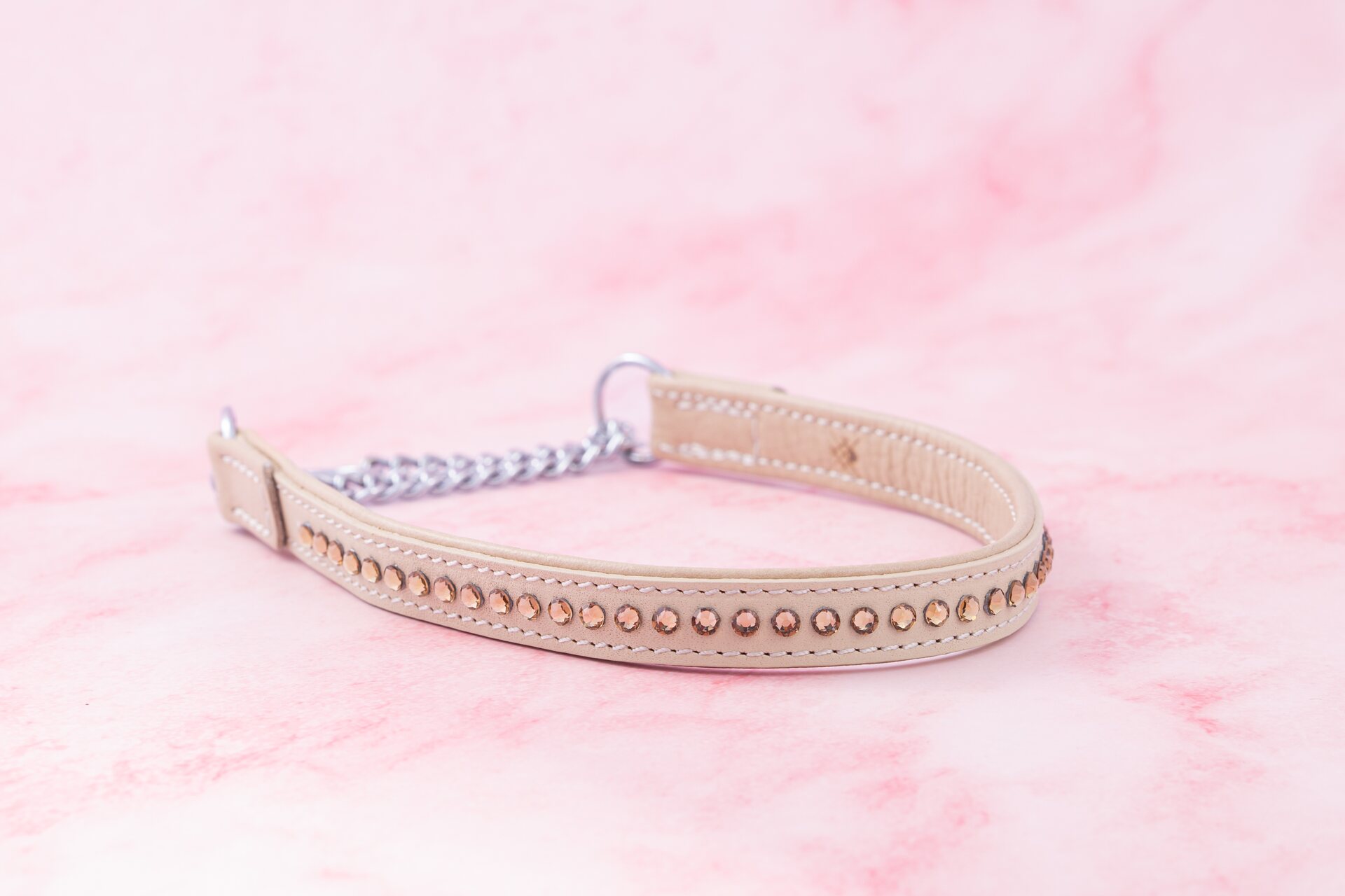 House of Horses Dolly puolikuristava kaulapanta Max