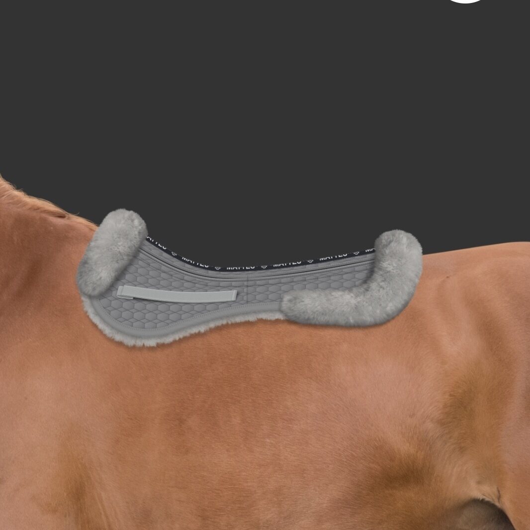 Mattes Ewwa Correction Custom lampaankarvaromaani Harmaa/Harmaa