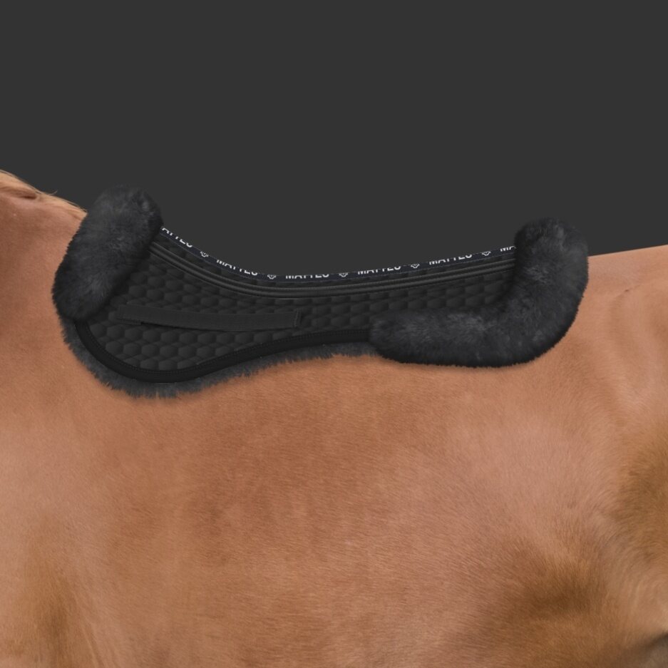 Mattes Ewwa Correction Custom lampaankarvaromaani Musta/Graphite