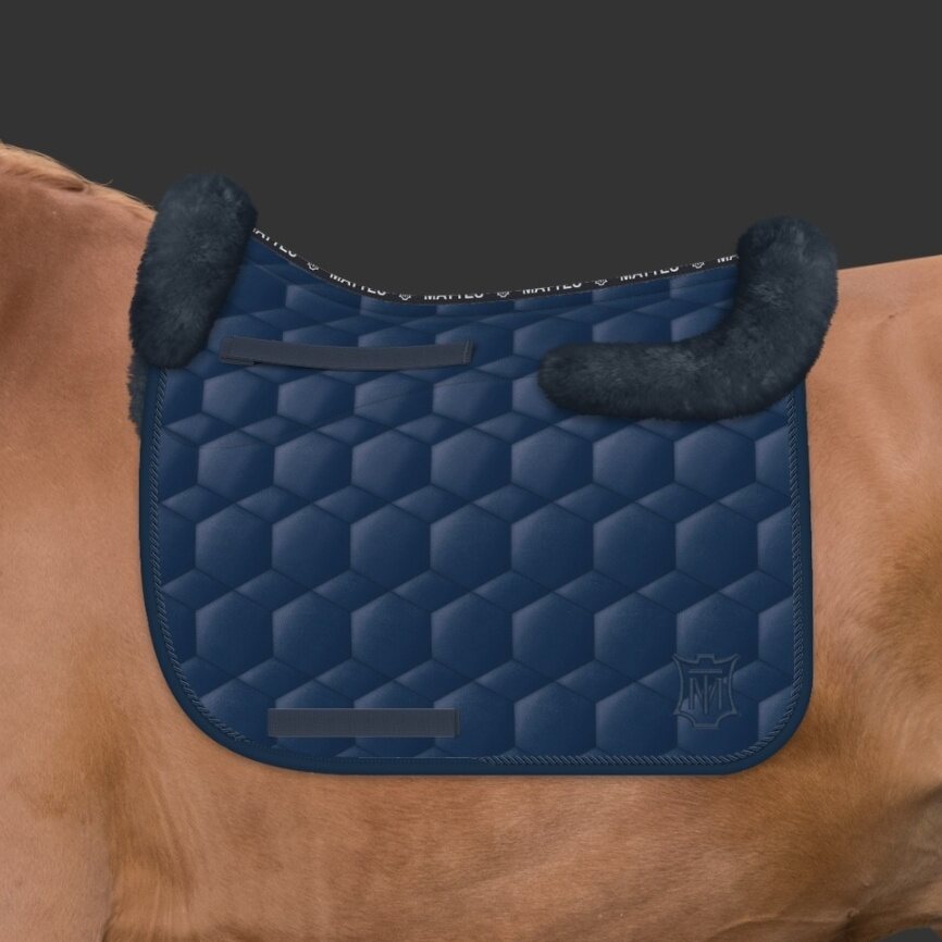 Mattes Sheen lampaankarvasatulahuopa Sininen/Navy