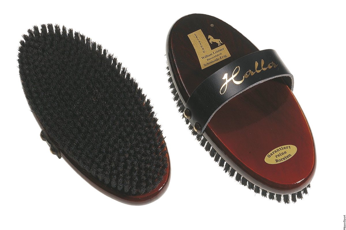 William Leistner Halla harja Musta