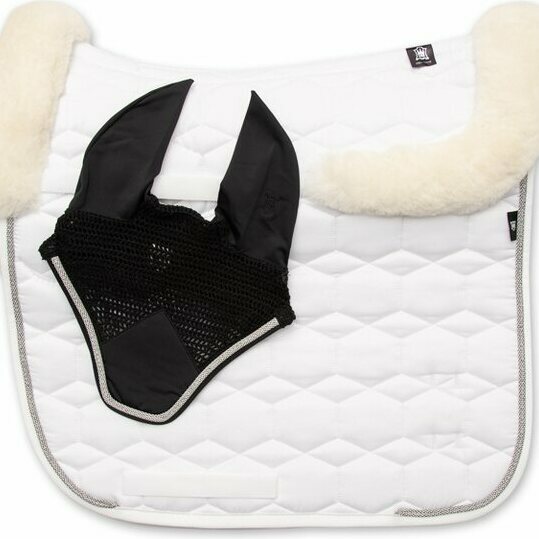 Mattes SS23 korvahuppu Musta/Hopea