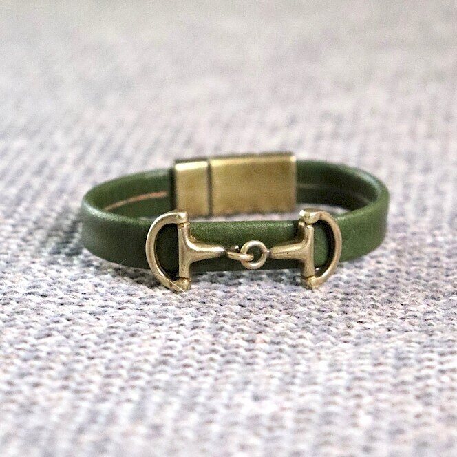 Okay’s Ulrika rannekoru Verde