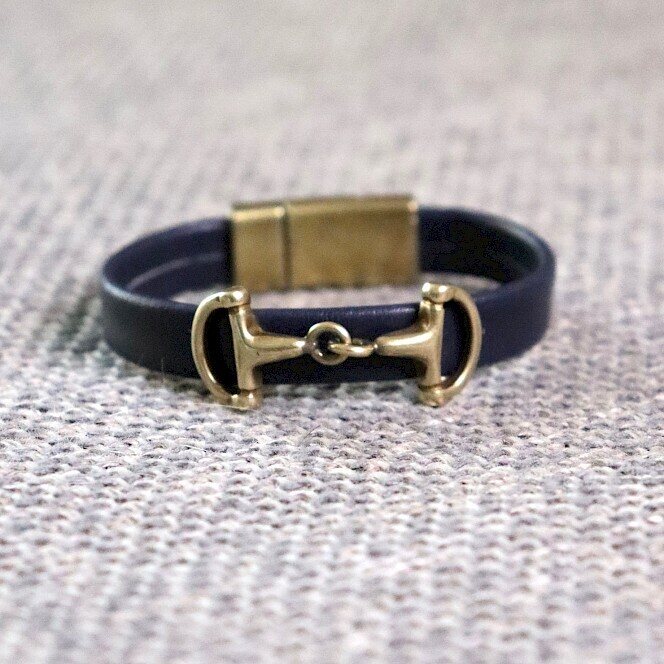 Okay’s Ulrika rannekoru Navy