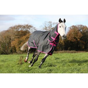 Bucas Freedom Turnout Full Neck 300/150g ulkoloimi