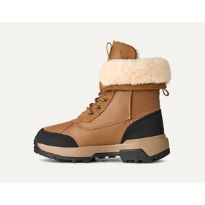 UGG Adirondack XXV talvikengät