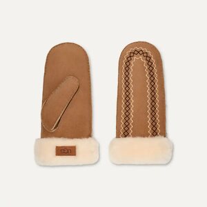 UGG Atherson embroidered sheepskin lapaset