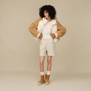UGG Atherson embroidered sheepskin lapaset