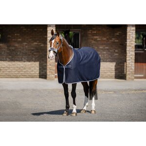 Bucas Emerald villaloimi