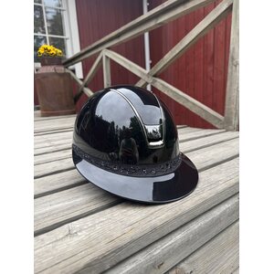 Samshield Miss Shield glossy cherry blossom custom ratsastuskypärä