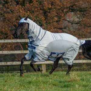 Bucas Sweet Itch X Light Fullneck kevyt ihottumaloimi