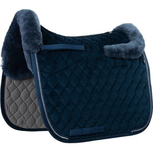 Mattes AW26 Velvet Crystal satulahuopa lampaankarvalla