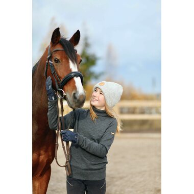 Pure Equestrian Classic Knitted Sweater neule