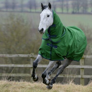 Bucas Freedom turnout 150/150g fullneck AW22 ulkoloimi